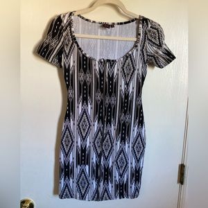 Material Girl White & Tan Aztec Print Zipper Front Mini Dress #Br